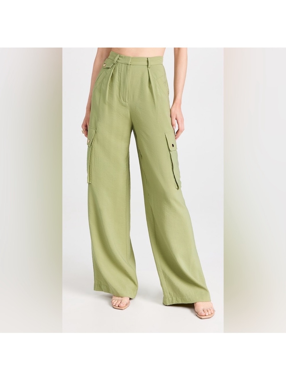Wide Leg Cargo Pants in Olive Green